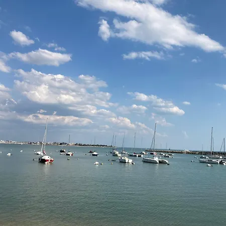 Entier, T2 Privee 2 A 4 Pers Appartamento La Rochelle (Charente-Maritime)